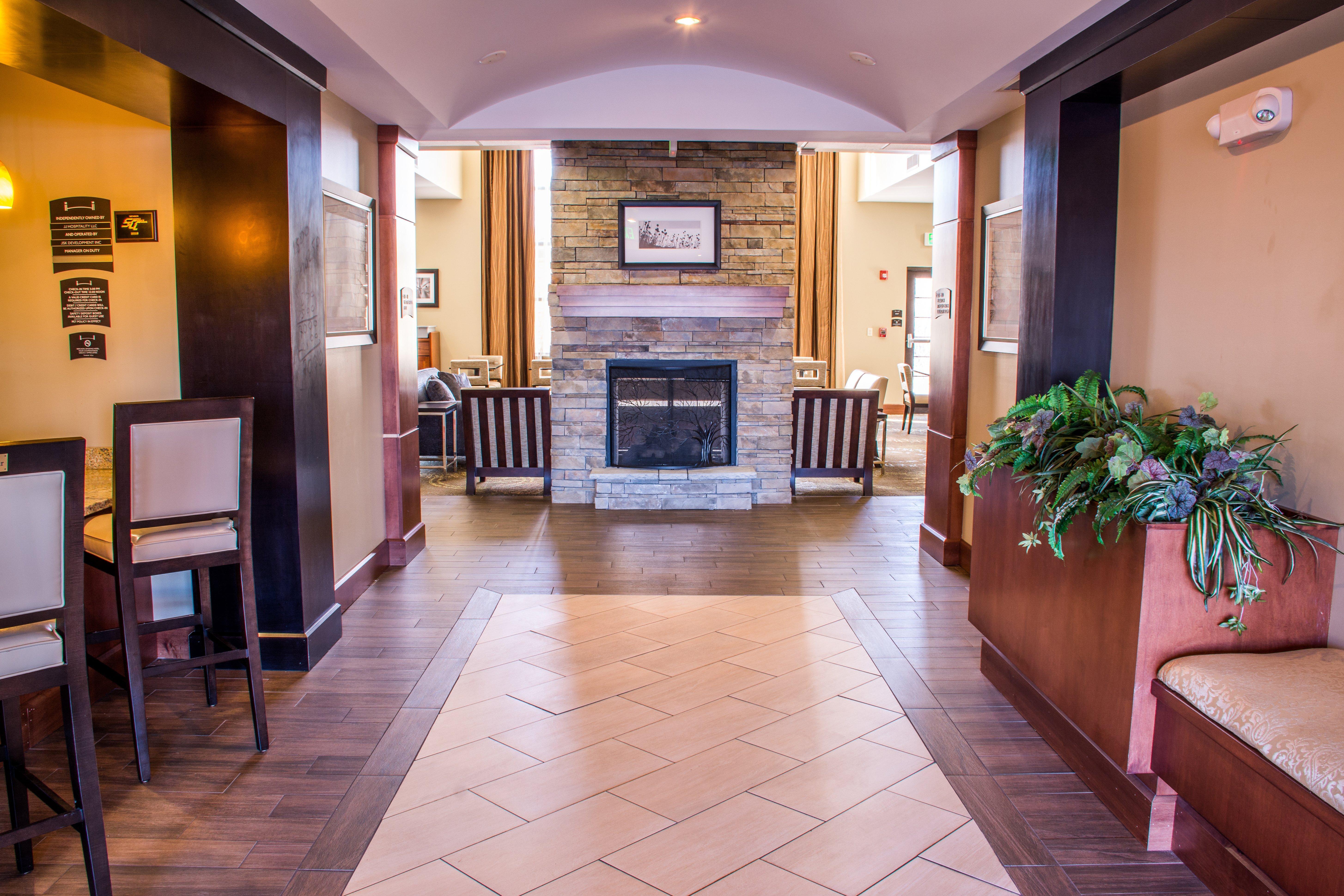 Staybridge By Ihg Schererville