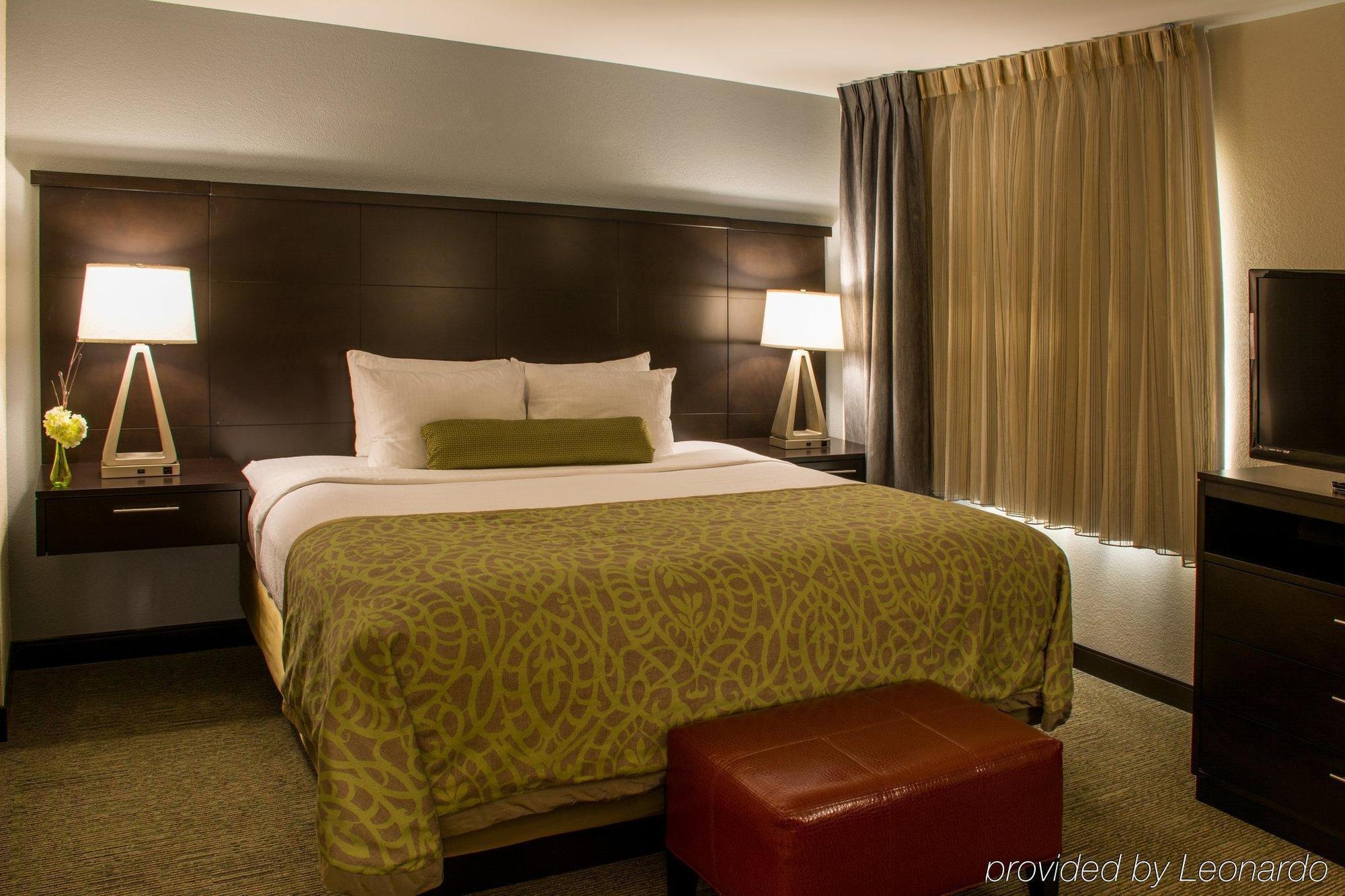 Staybridge By Ihg